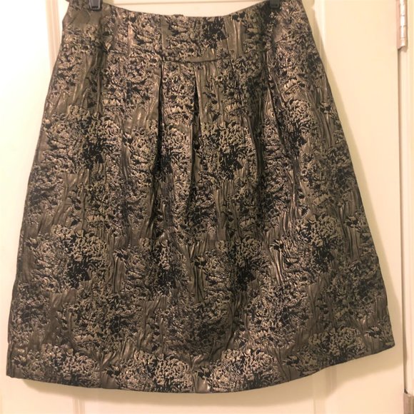 KATHY COLE Black and Gold Embossed Pattern Brocade Skirt Size 10 - Picture 4 of 6